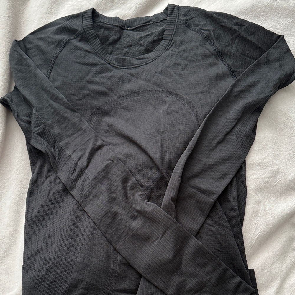 Lulu Swiftly Tech Long sleeve